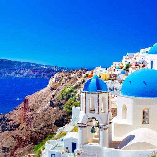 Greece: Visit Historic Sites, Islands, and Stunning Landscapes