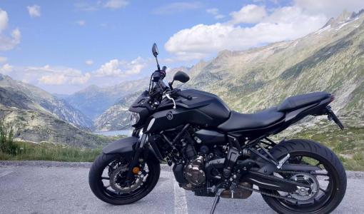 Yamaha MT-07: The Perfect Naked Bike for Urban Adventures