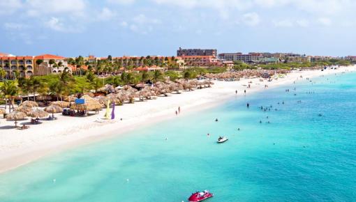 Eagle Beach: Enjoy the Tranquil Beauty of Aruba’s Coastline