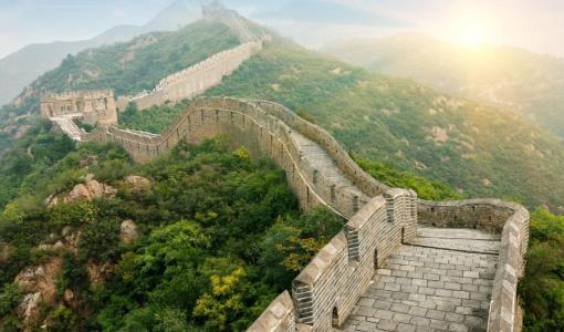 China: Discover the Great Wall, Ancient Cities, and Cuisine