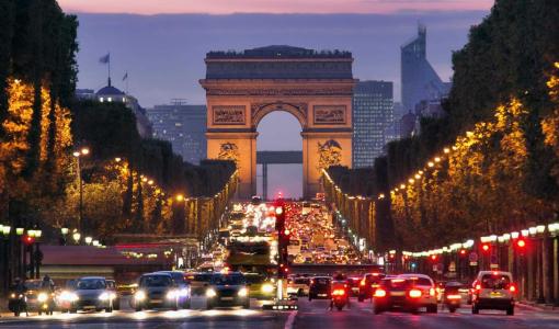 Paris: Visit the Eiffel Tower, Museums, and Romantic Streets