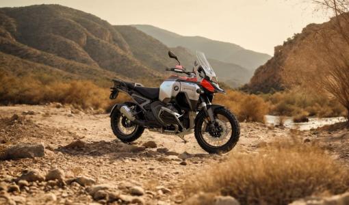 BMW R 1300 GS Adventure: Ultimate Touring Motorcycle Review