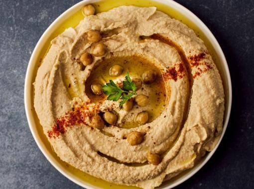 Creamy Hummus Chickpea Dip with Tahini and Lemon