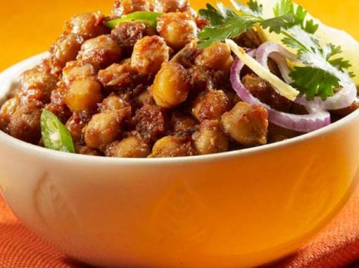 Chana Masala Spiced Chickpea Curry with Rice