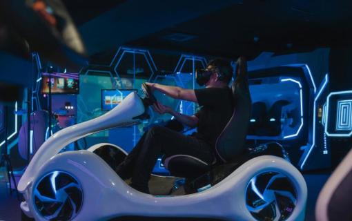 Virtual Reality Driving Games Is A Thrilling Ride