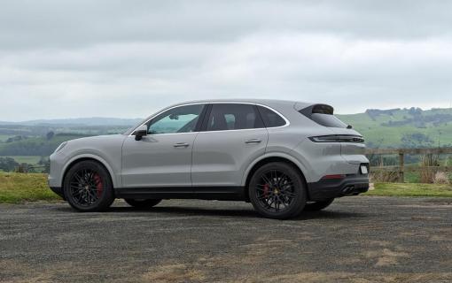 Porsche Cayenne S 2024 Review: Luxury Meets Performance