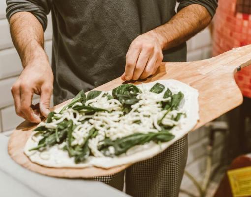 Health Benefits of Choosing Organic Pizza Today